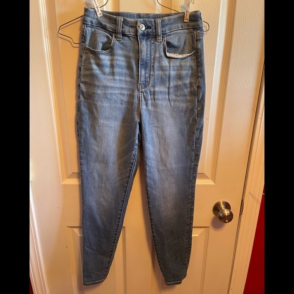 American eagle Ne(X)t level stretch.  Curvy highest rise jeggings sz 4 short
